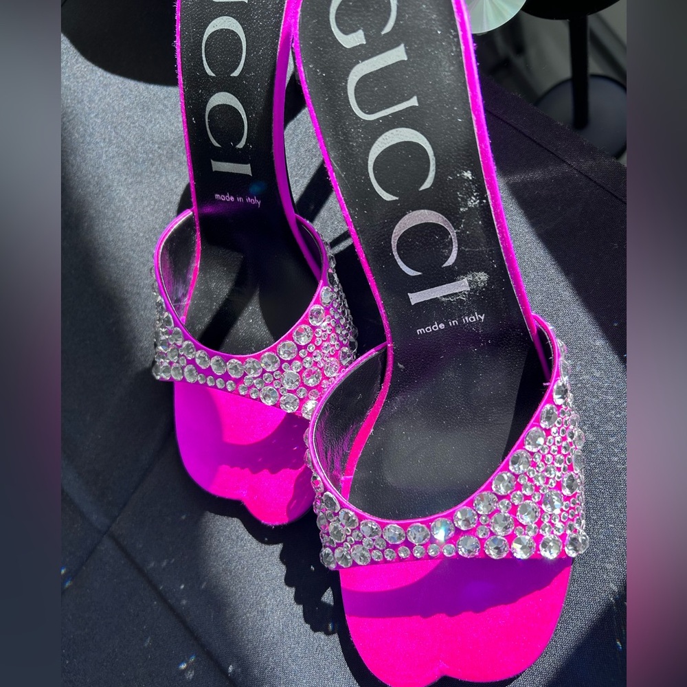 Gucci crystal-embellished sandals size EU 39.5 color Fuchsia - Picture 3 of 10